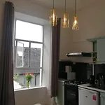 Perfect Apartment - Close To The Train Station