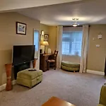 Model Cottages