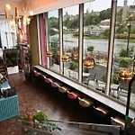 The Kingsley Hotel