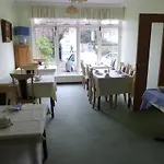 Acton Lodge Guesthouse