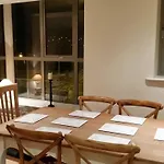 Apartment 2 Oakleigh House
