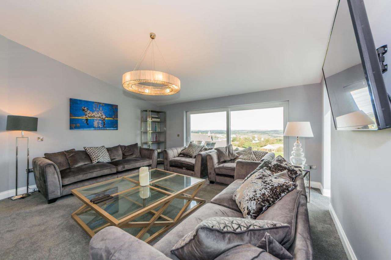 River Views,kinsale, Hosted By Exquisite Homes, Sleeps 26