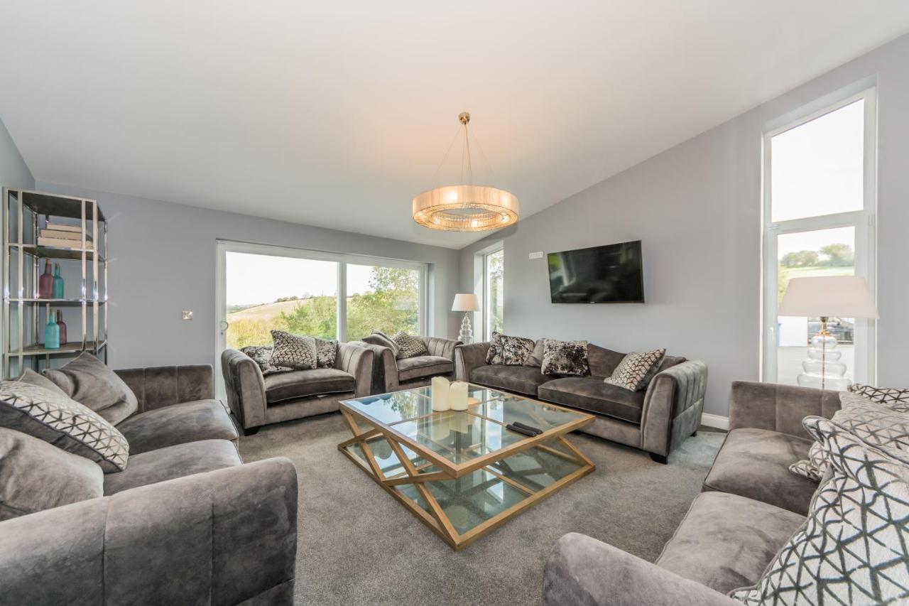 River Views,kinsale, Hosted By Exquisite Homes, Sleeps 26 *