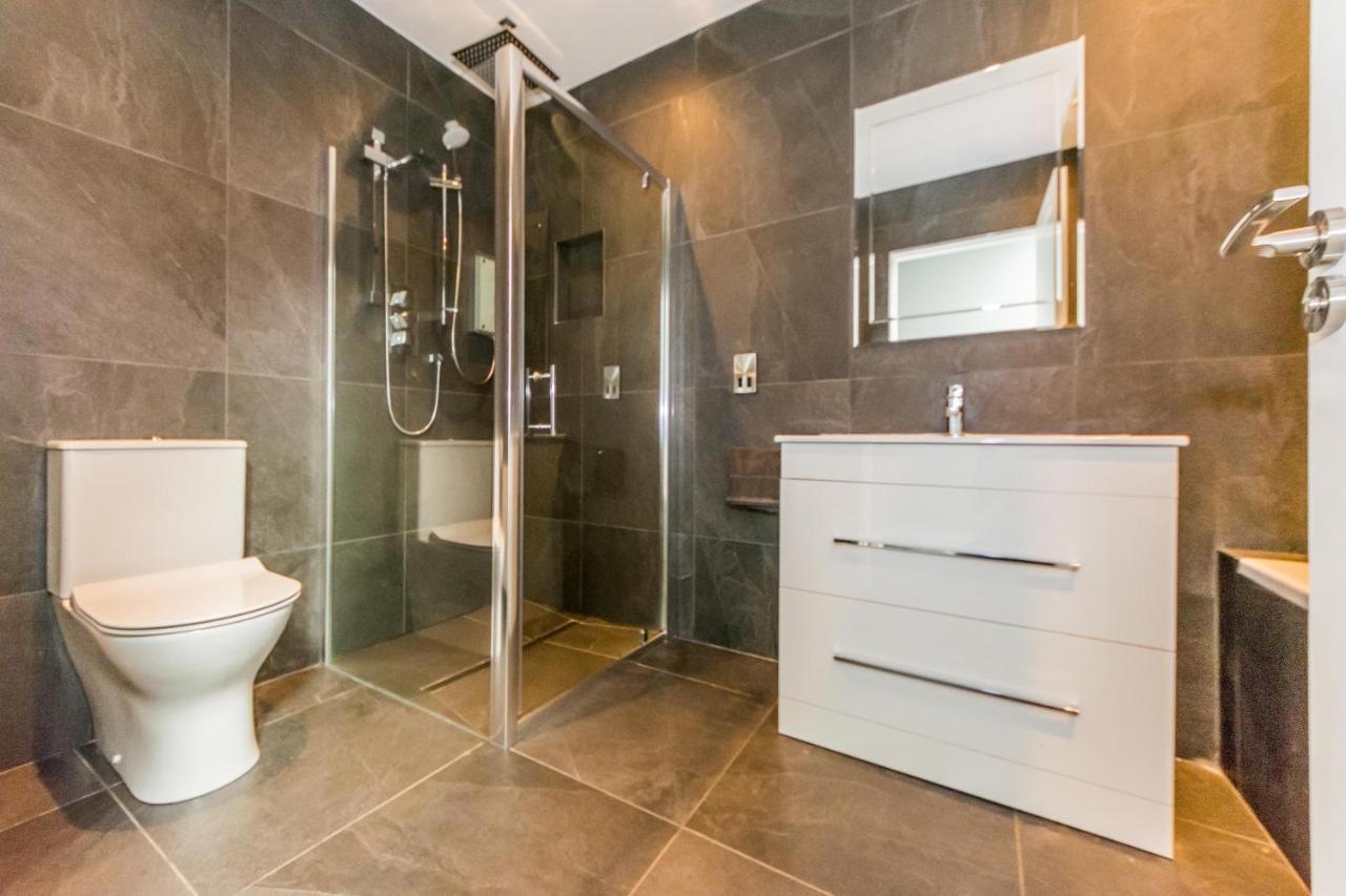 River Views,kinsale, Hosted By Exquisite Homes, Sleeps 26 Apartment Cork