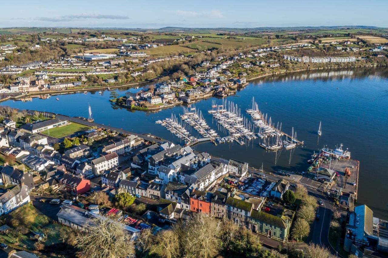 River Views,kinsale, Hosted By Exquisite Homes, Sleeps 26 *