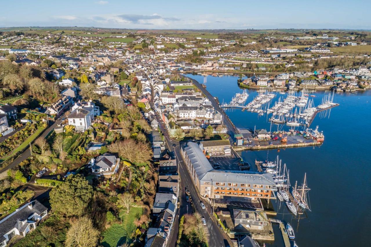 River Views,kinsale, Hosted By Exquisite Homes, Sleeps 26 Apartment