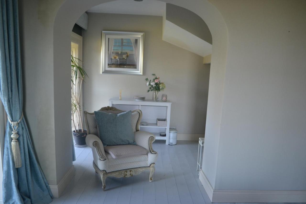 Mishells House, *