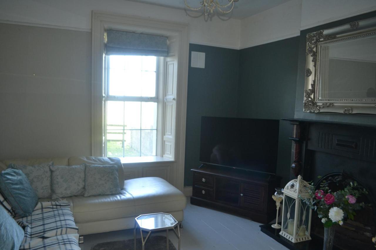 Mishells House, Holiday home *