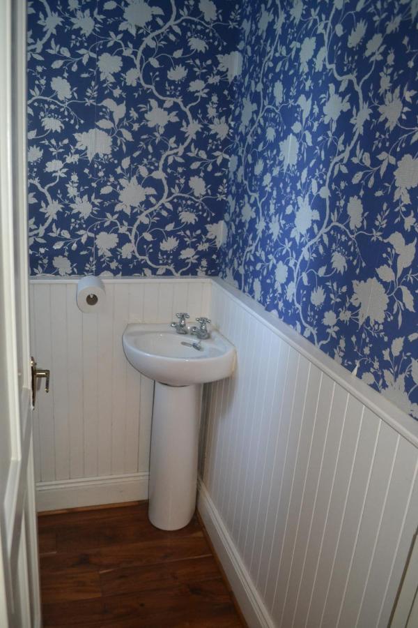 Holiday home Mishells House, *