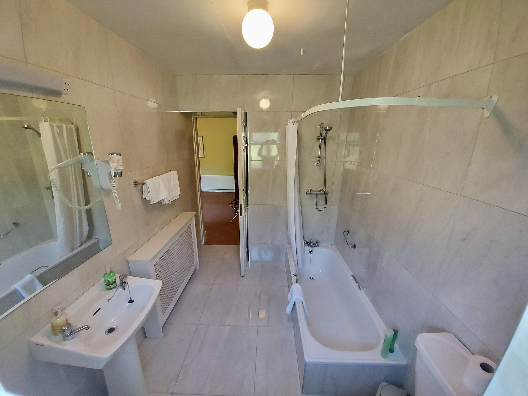 Guest house Belvedere Cork