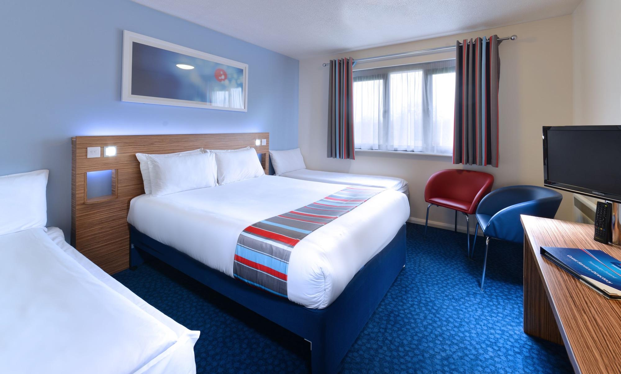 Travelodge 3*