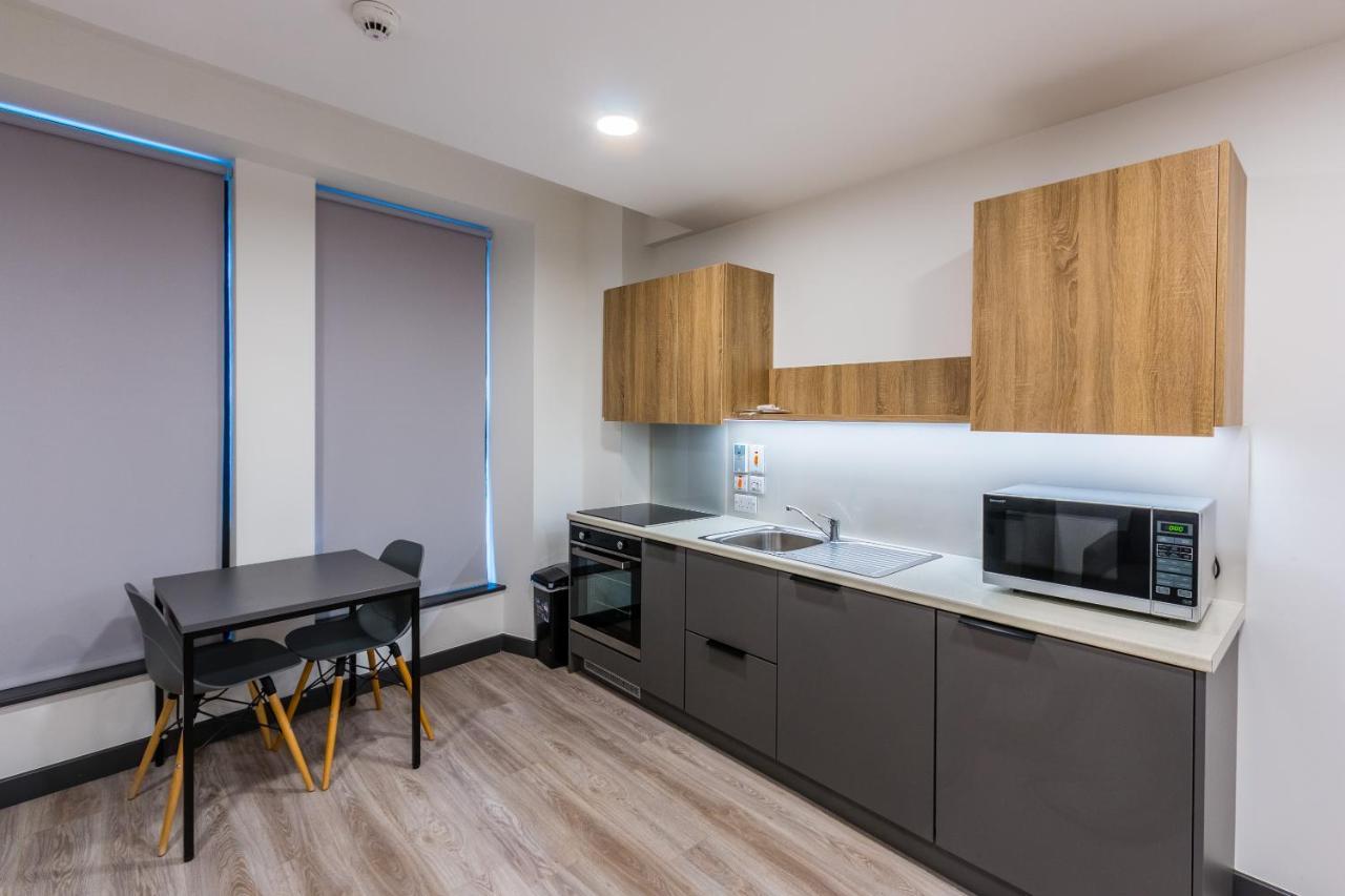 Destiny Student - Broga House Apartment