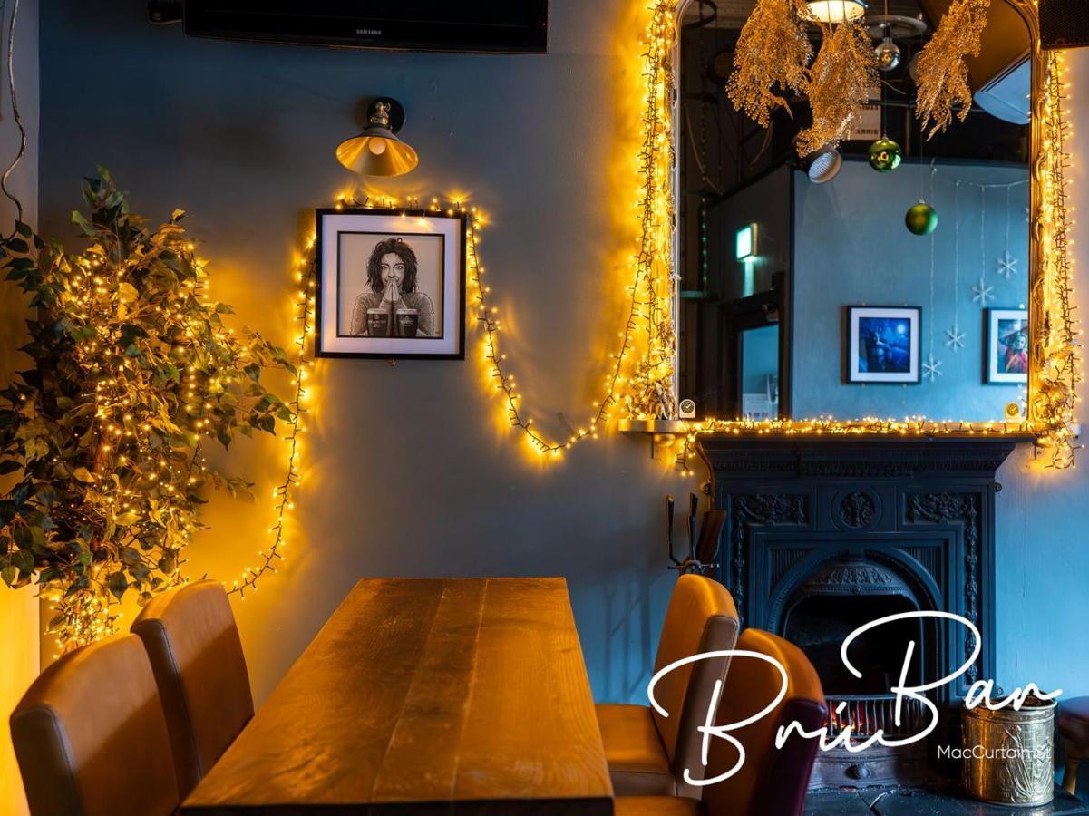 Bru Bar & Hostel Cork