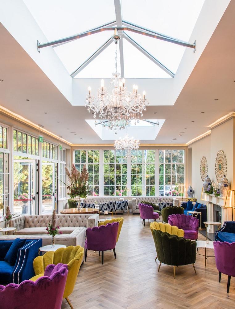 Hotel Cork's Vienna Woods &