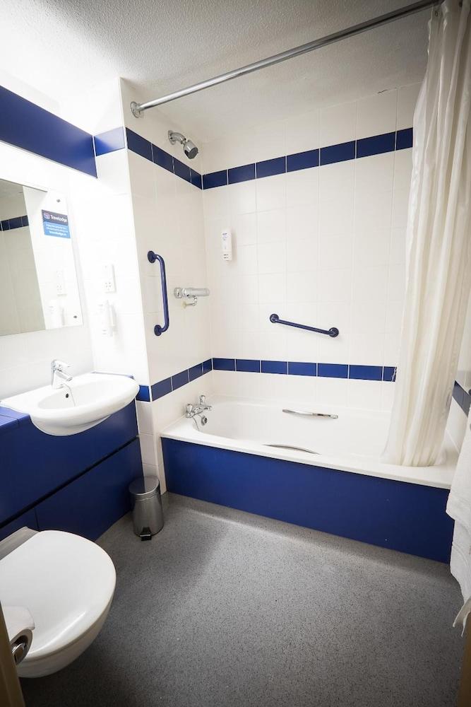 Hotel Travelodge 3*