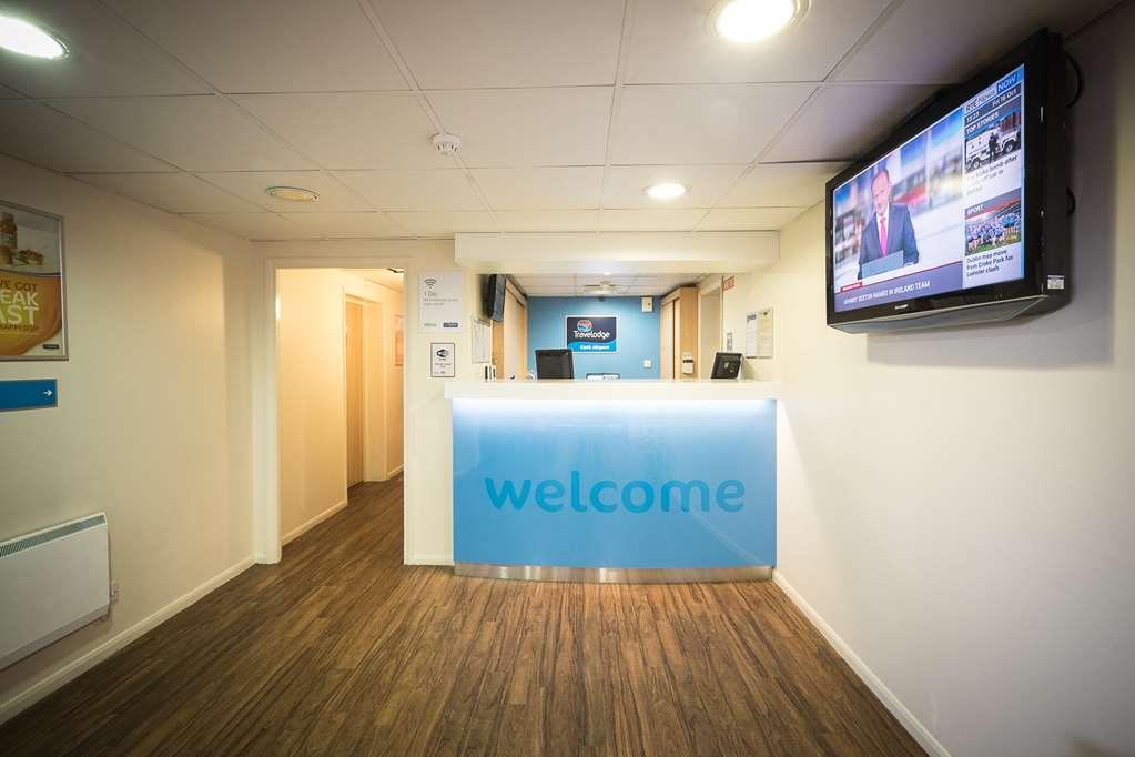 Travelodge 3* Cork