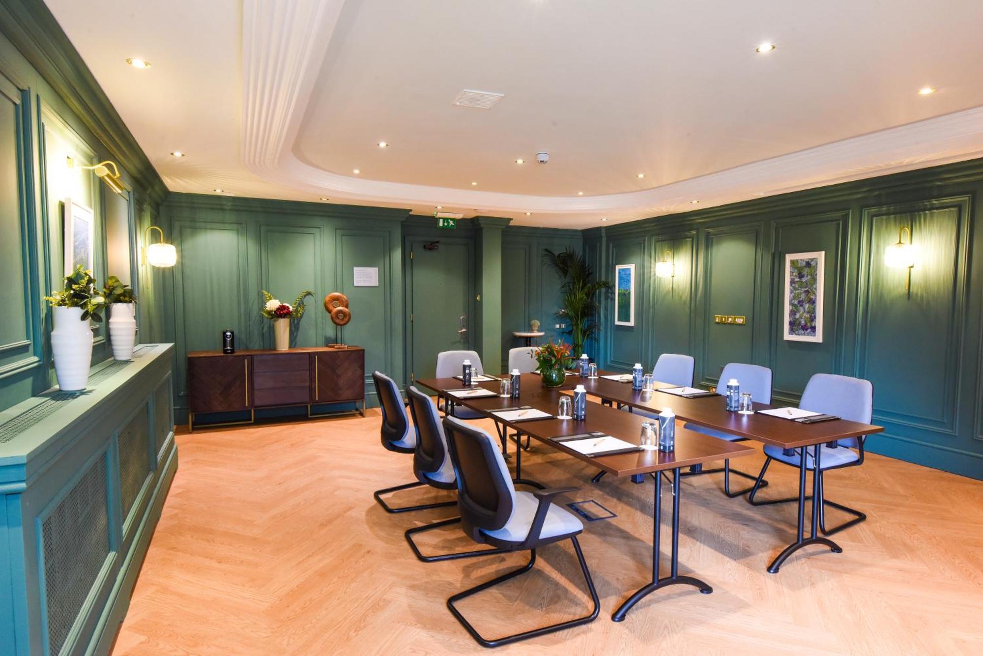 The Kingsley 4* Cork