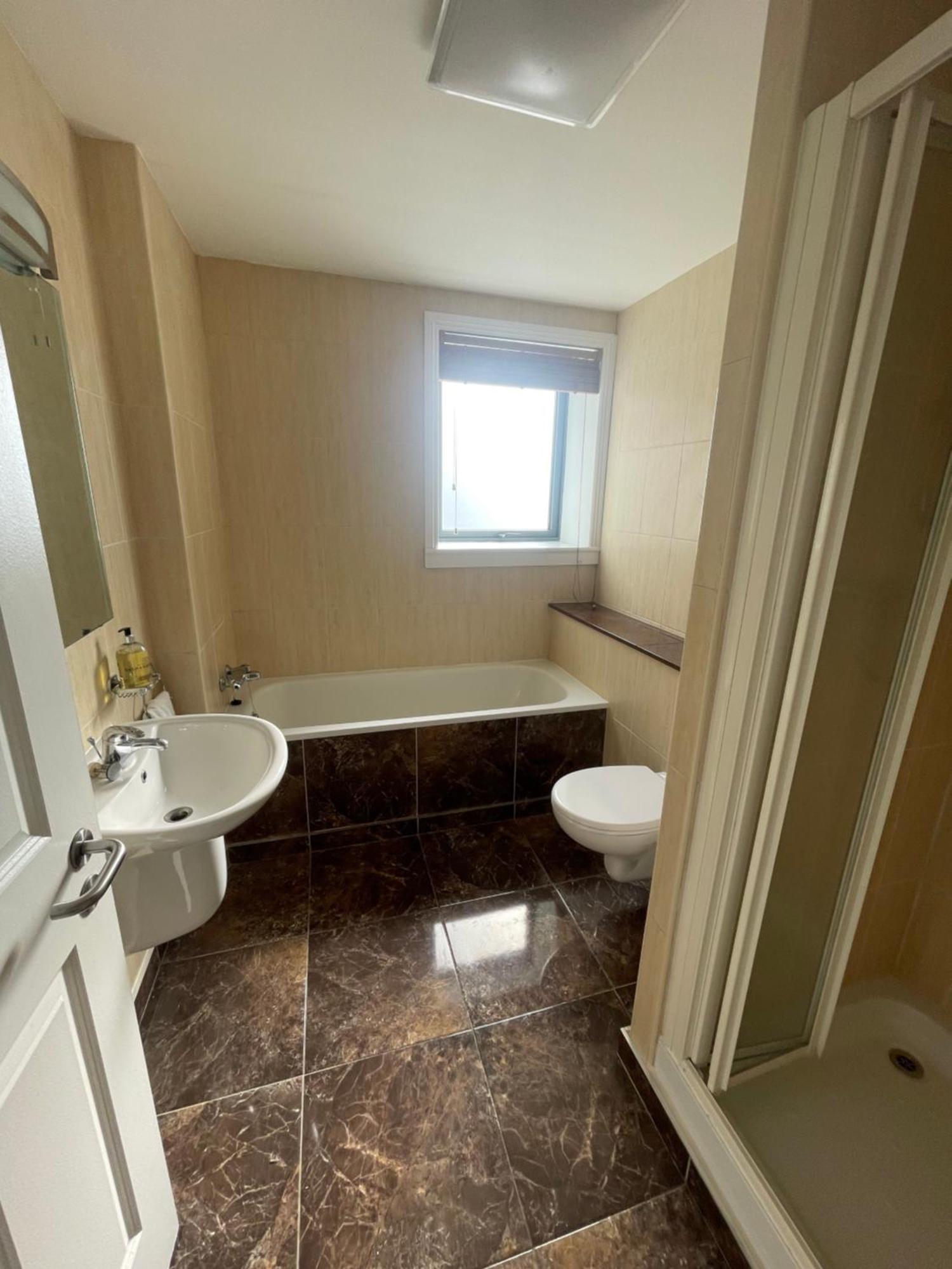 Apartment Fabulous And Sunny 2 Bed Apartment, In Centre Cork