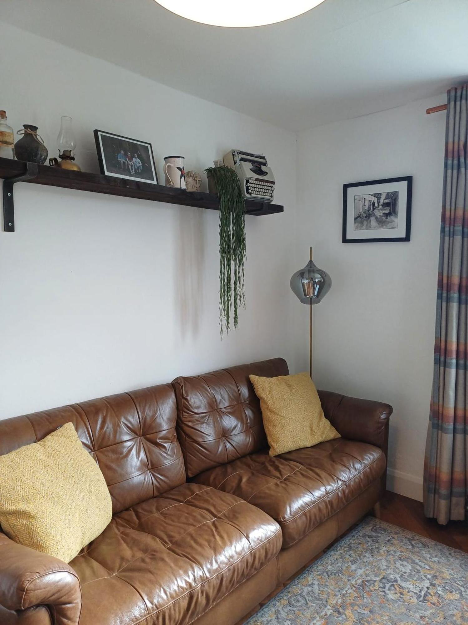 2 Bedroom House *