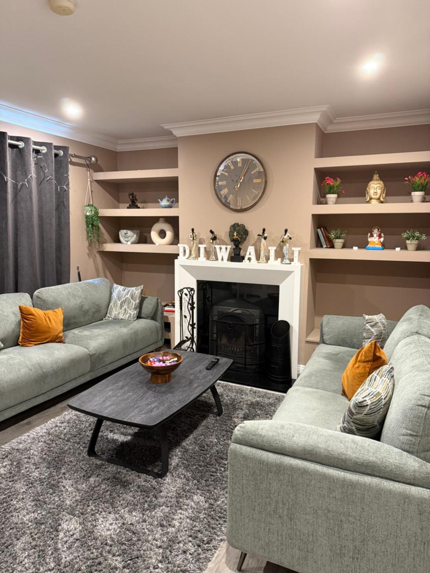 Cozy Modern With Scenic Views In Homestay
