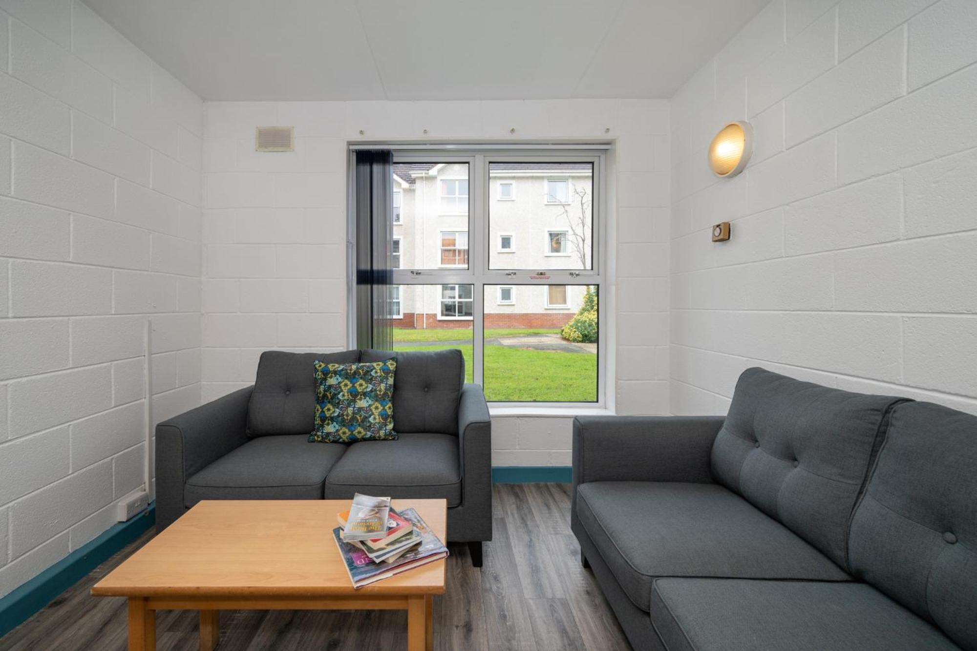 Castlewhite - Ucc Summer Beds Apartment Cork