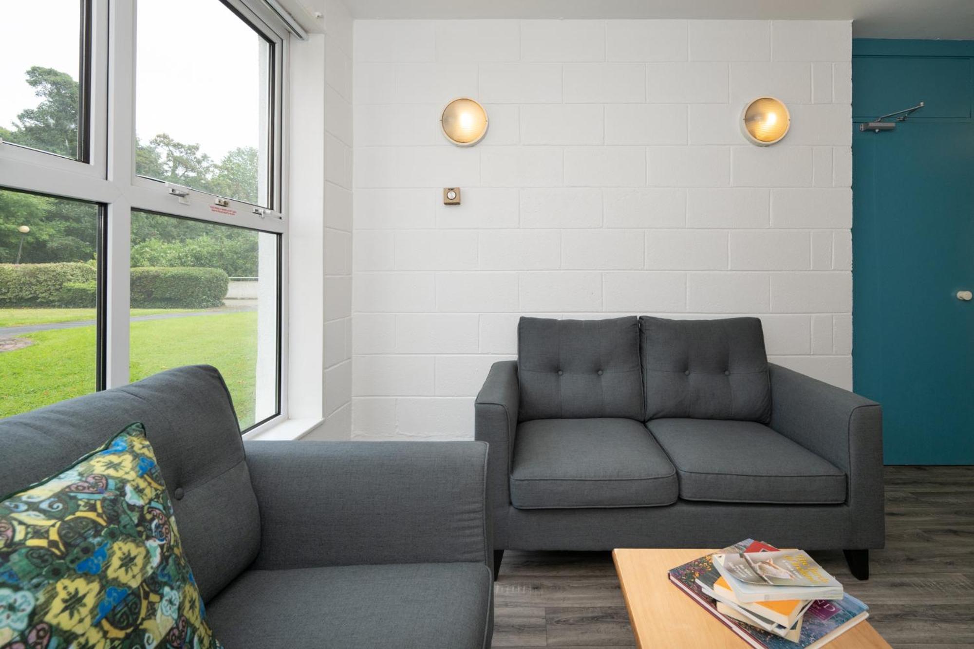 Castlewhite - Ucc Summer Beds Apartment *