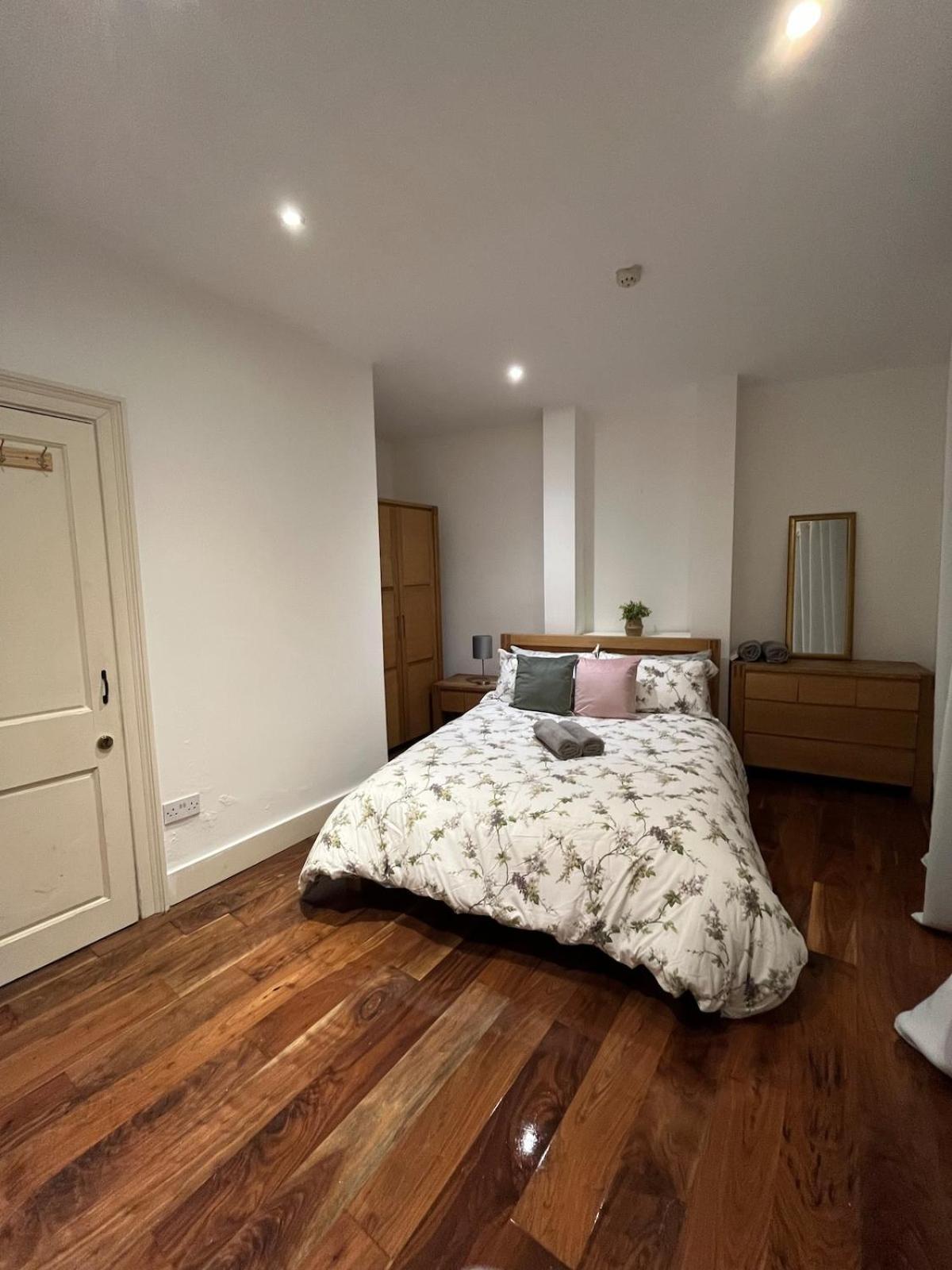 Luxe Loft Cork