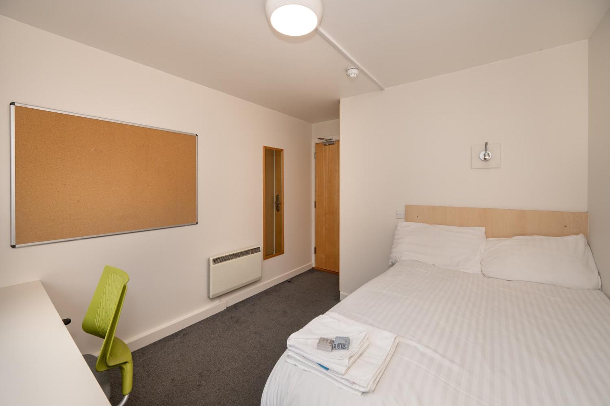 Hall - Ucc Summer Beds *