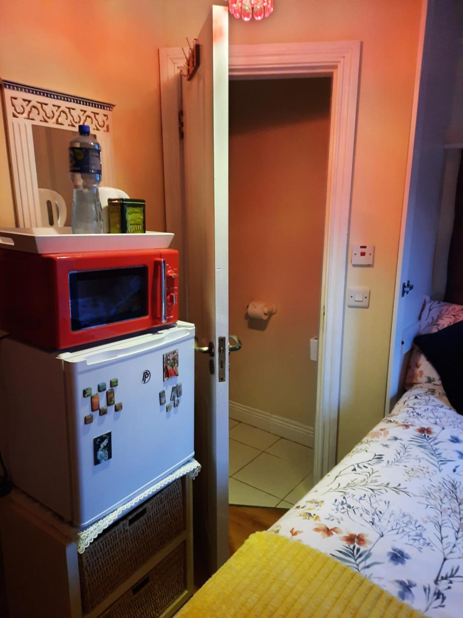 Double With Shared Bathroom Homestay
