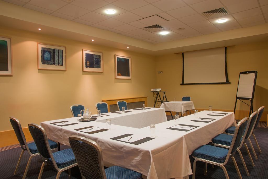 Airport Hotel Cork