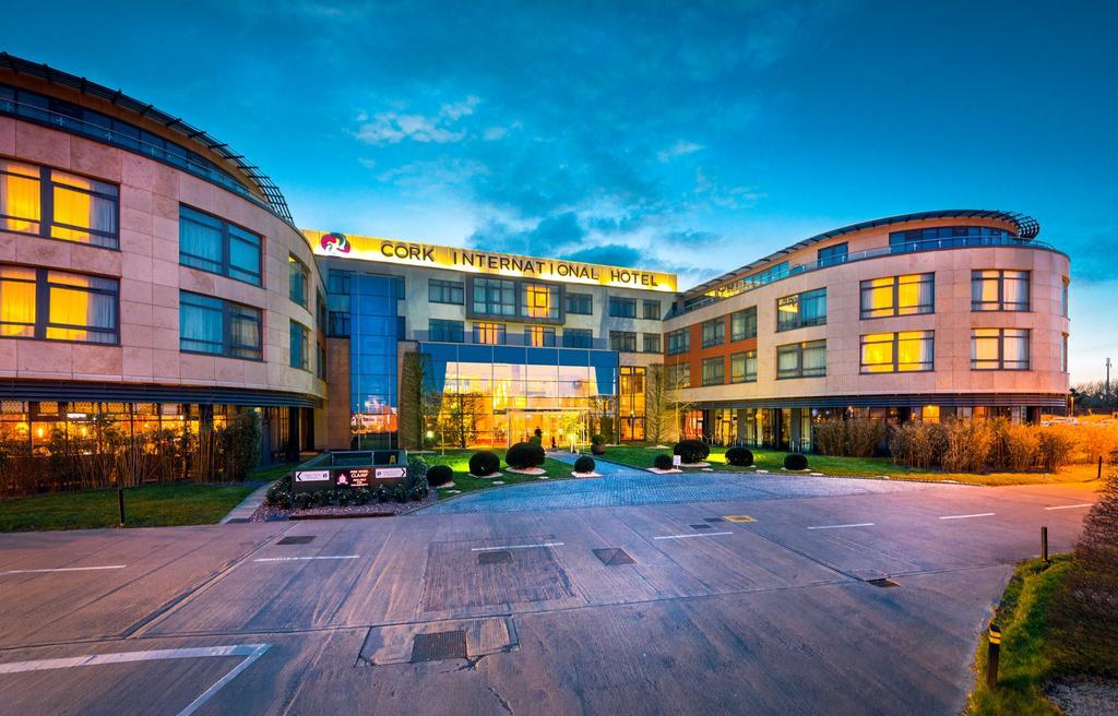 International Hotel 4*