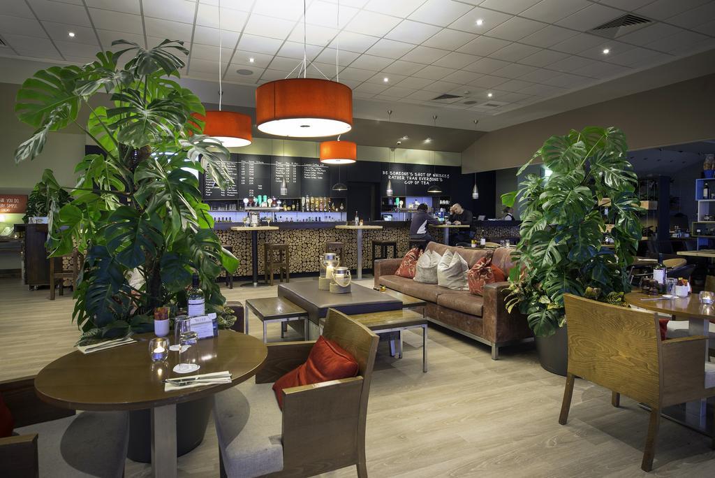 Hotel Airport 4*