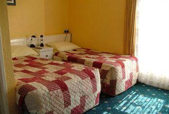 Bed & Breakfast Number Forty Eight