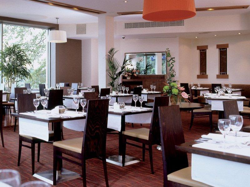 Hotel Clayton Silver Springs Cork