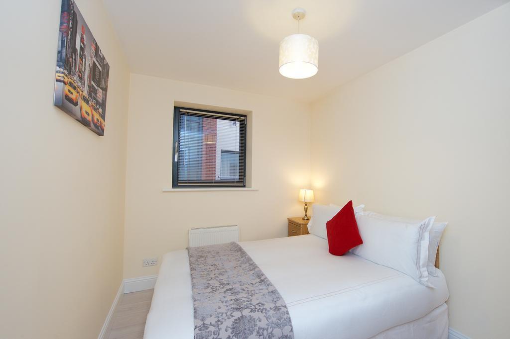 Apartment Stunning 2 Bedroom City Centre *