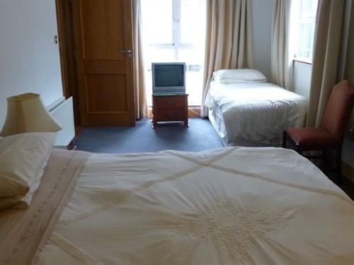 Acton Lodge Guesthouse Bed & Breakfast Cork