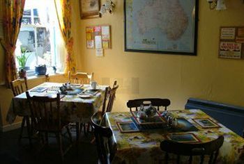 Bed & Breakfast Number Forty Eight