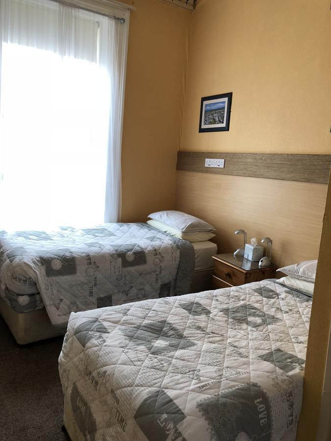 Number Forty Eight Bed & Breakfast 3*