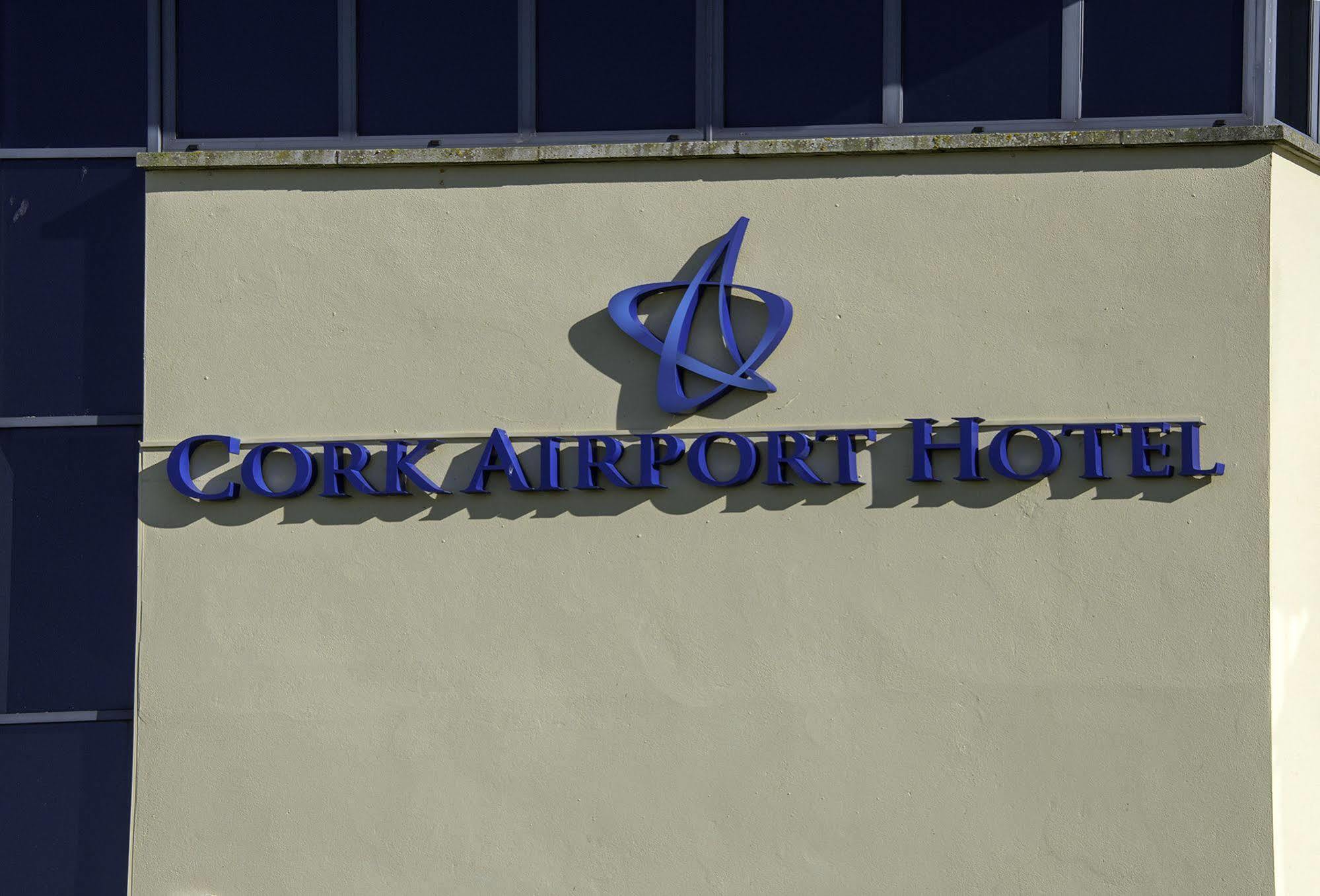 Airport Hotel