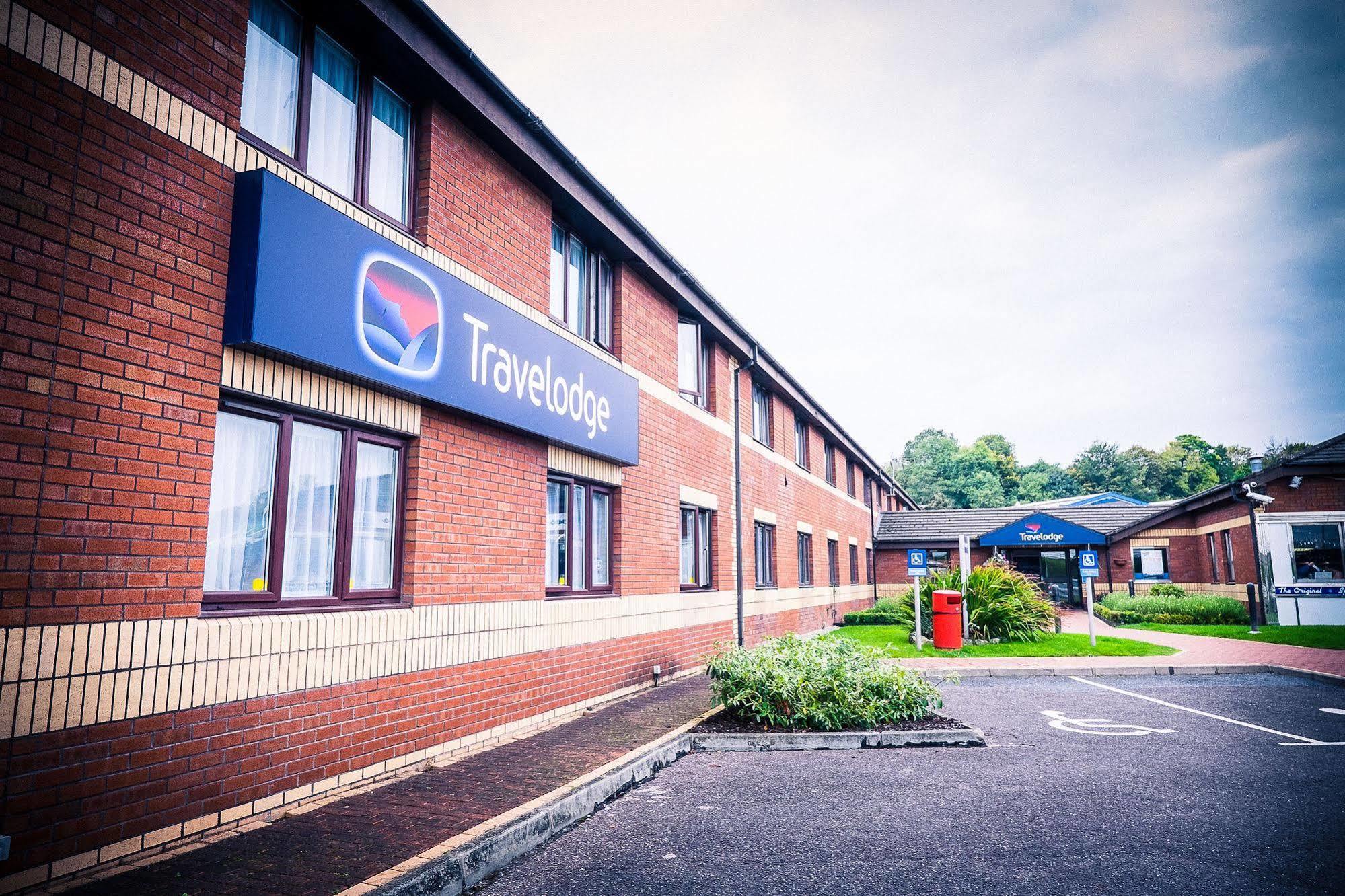 Travelodge Hotel 3*