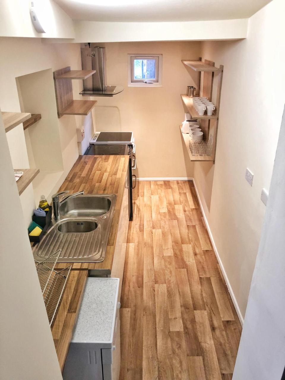 Apartment Temple House