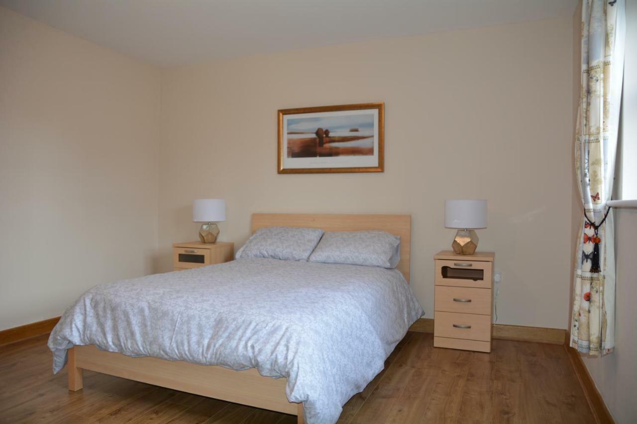 Rochelle Duplex Apartment *