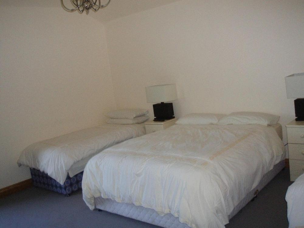Acton Lodge Guesthouse Bed & Breakfast