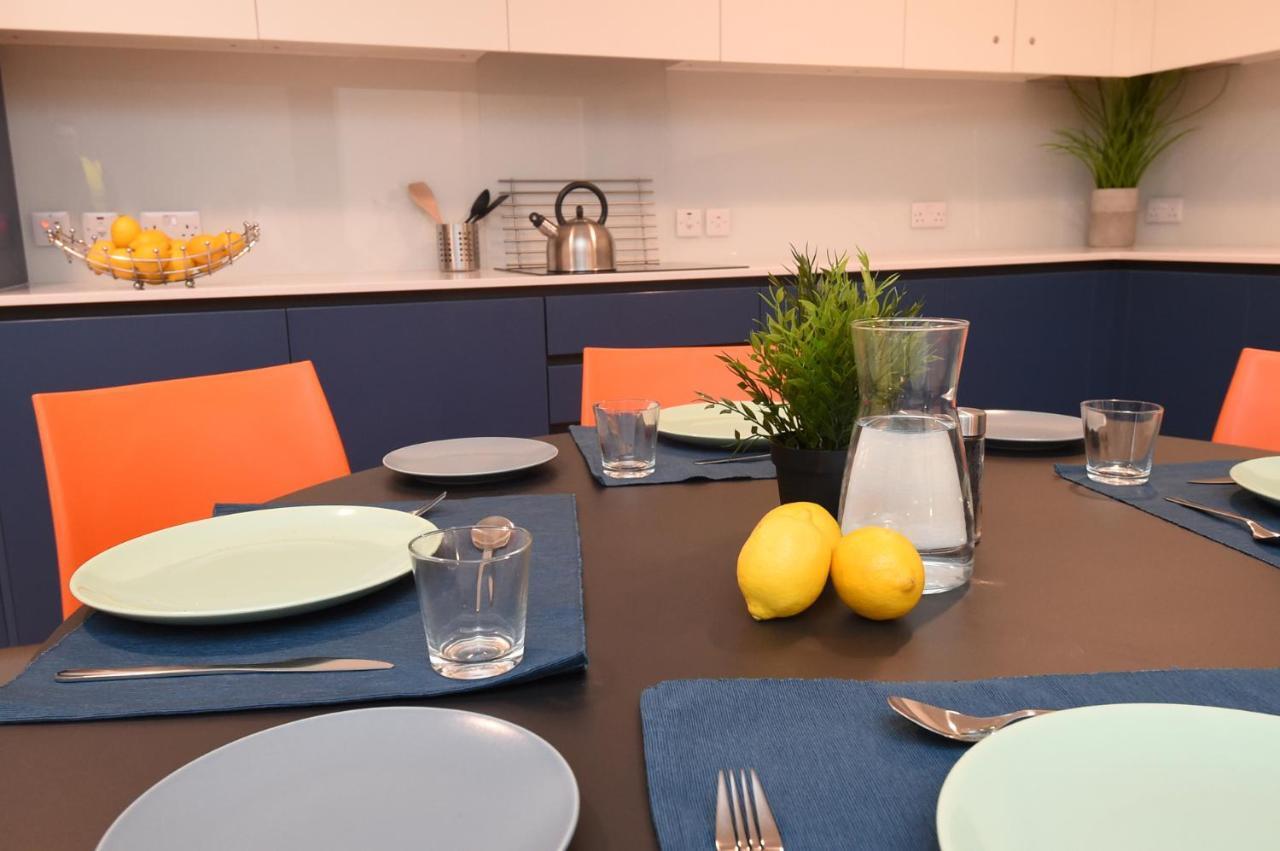 Yugo Explore - Lee Point Apartment Cork