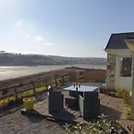 Idyllic Inchydoney Beach Cottage - Amazing Sea Views, Path To Beach!