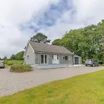 2 Bed Waterfront Property - Close To Courtmacsherry