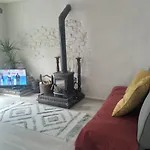 Up Stairs Double Apartment Innishannon Mariners Rest