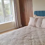 Pinewood Lodge