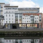 Luxury 2 Bed Fully Equipped City Centre Apartment