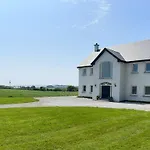 Eastbury House Near Garryvoe Hotel & Ballymaloe House